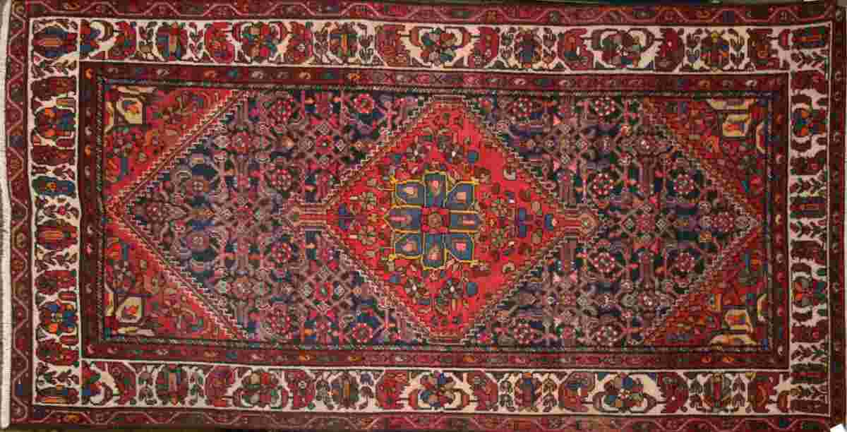 Malayer Rug, The All-Natural Beauty